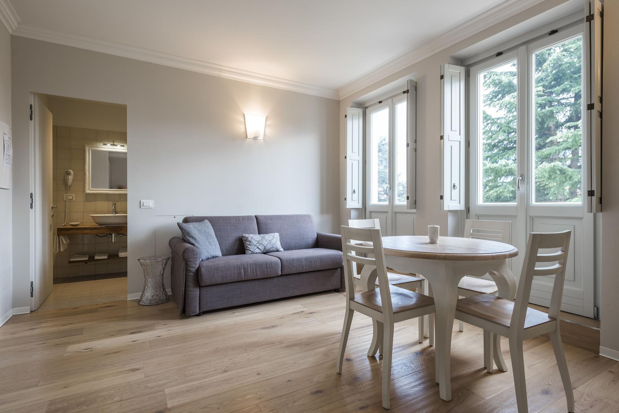 Villa Italia Luxury Suites And Apartments Арко Екстериор снимка