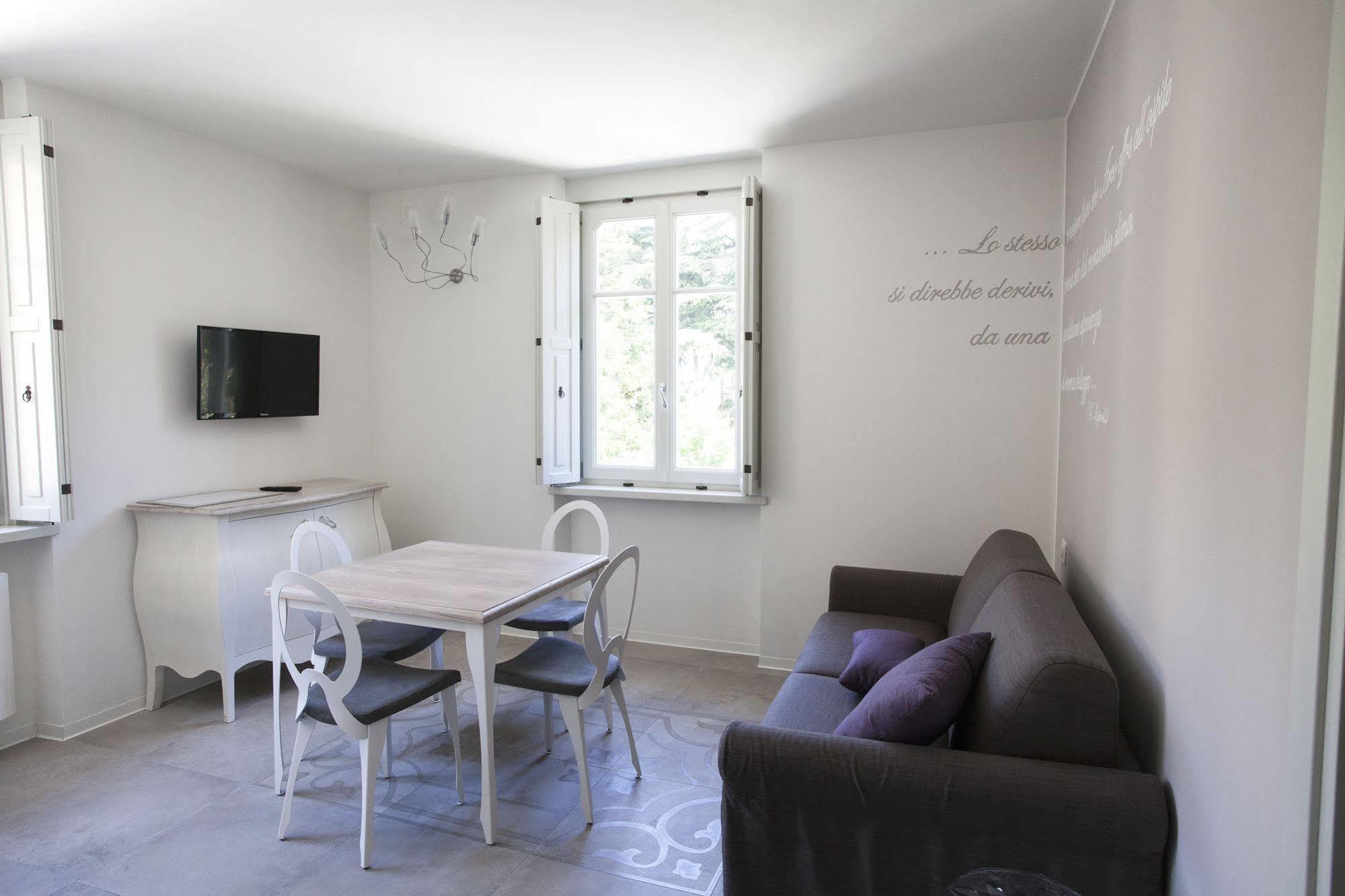Villa Italia Luxury Suites And Apartments Арко Екстериор снимка
